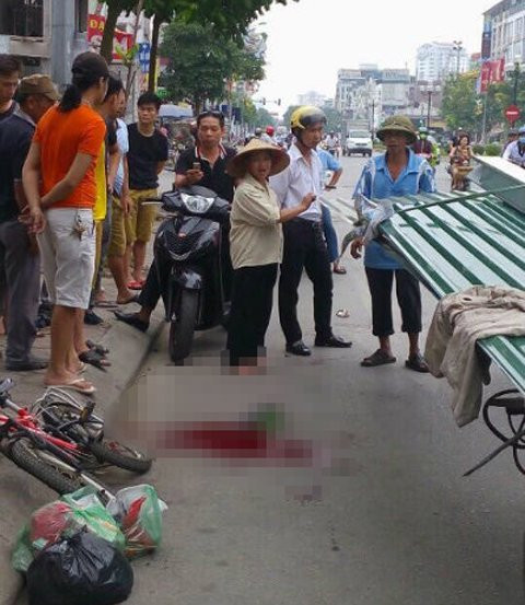 Hiện trường xảy ra vụ tai nạn thương tâm.