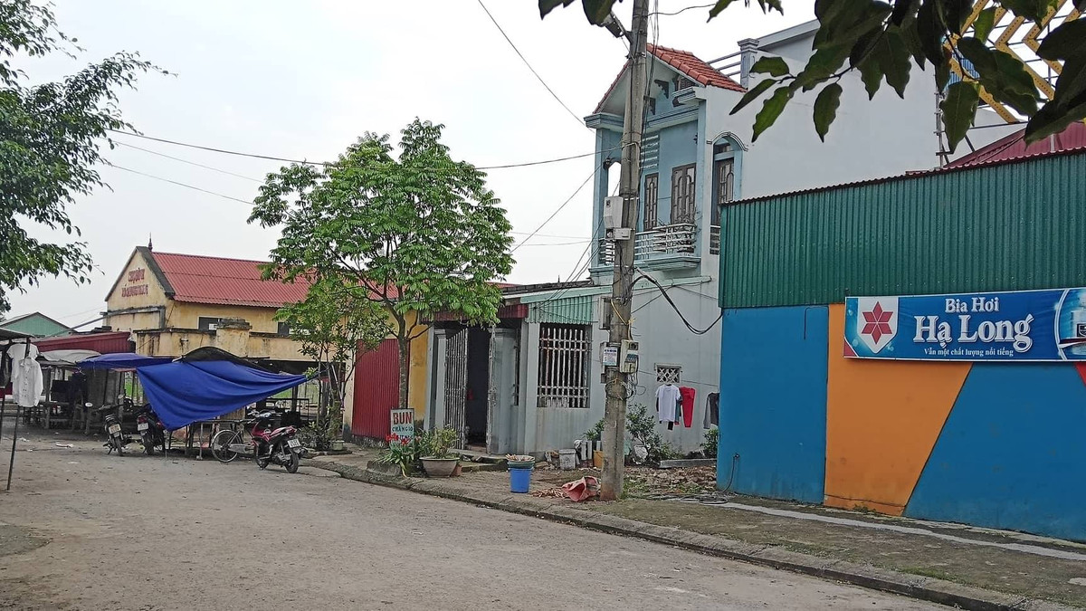 Nếu nhìn hiện trạng Cụm công nghiệp Quang Trung (huyện Vụ Bản, Nam Định) thì người ta sẽ nghĩ đây là khu dân cư chứ không phải khu công nghiệp.