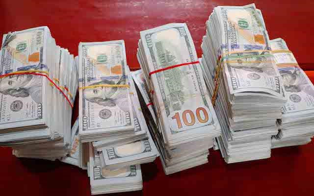 Tim chu nhan cua 11 ty dong bi bo roi trong bich nylon o bien gioi Campuchia