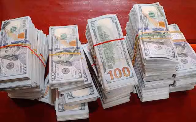 Tim chu nhan cua 11 ty dong bi bo roi trong bich nylon o bien gioi Campuchia