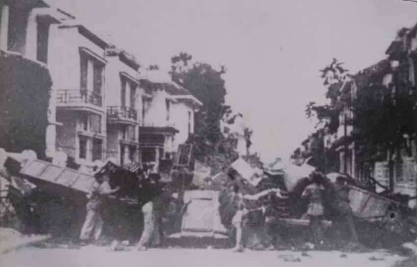 Phố Mai Hắc Đế.