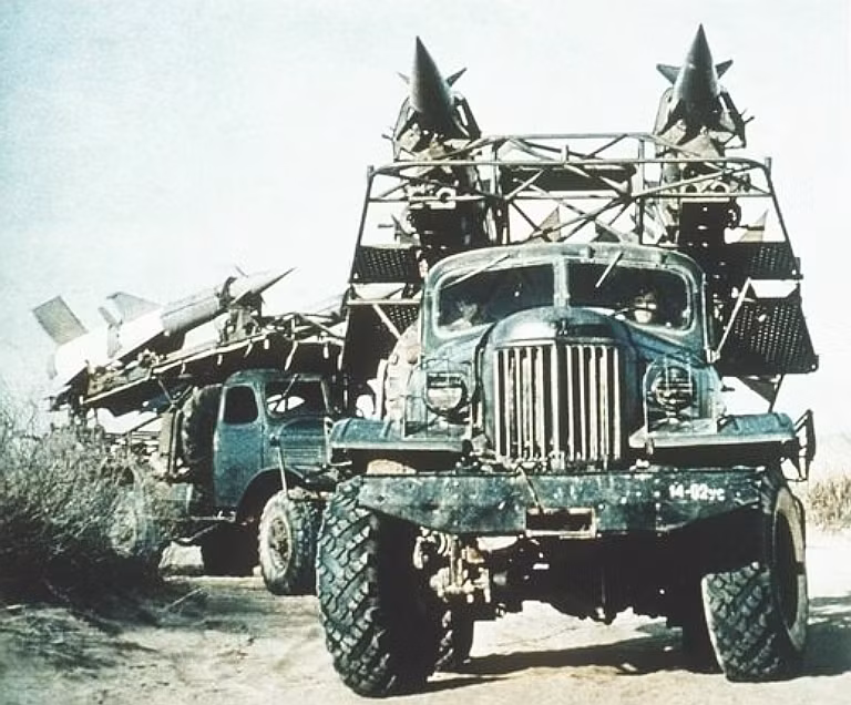 Xe tiếp - nạp đạn PR-14A. Nguồn ảnh: Ausairpower