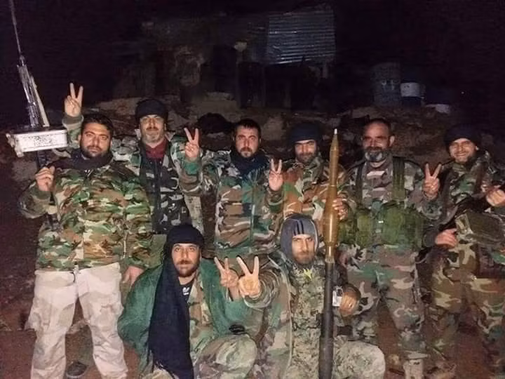 Căn cứ không quân T4 hay còn gọi là căn cứ quân sự Tiyas được xem là căn cứ không quân lớn nhất ở Syria, nó nằm ở thành phố Homs. Nơi đây, kể từ khi Palmyra mất vào tay IS, T4 đang hứng chịu nhiều vụ tấn công quy mô lớn của phiến quân IS. Nguồn ảnh: HIMS