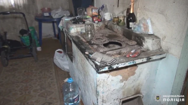 Được biết, cô con gái 2 tuổi của Yulia đã được đưa tới một bệnh viện địa phương.