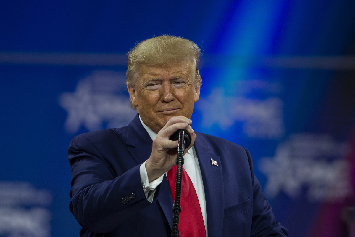 Hội nghị CPAC diễn ra trong bối cảnh Đảng Cộng hòa đang tìm cách hòa giải những mâu thuẫn nội bộ, hướng tới cuộc bầu cử giữa kỳ năm 2022 nhằm giành lại lưỡng viện Quốc hội hiện đang dưới quyền kiểm soát của Đảng Dân chủ. Ảnh: Newsweek. 