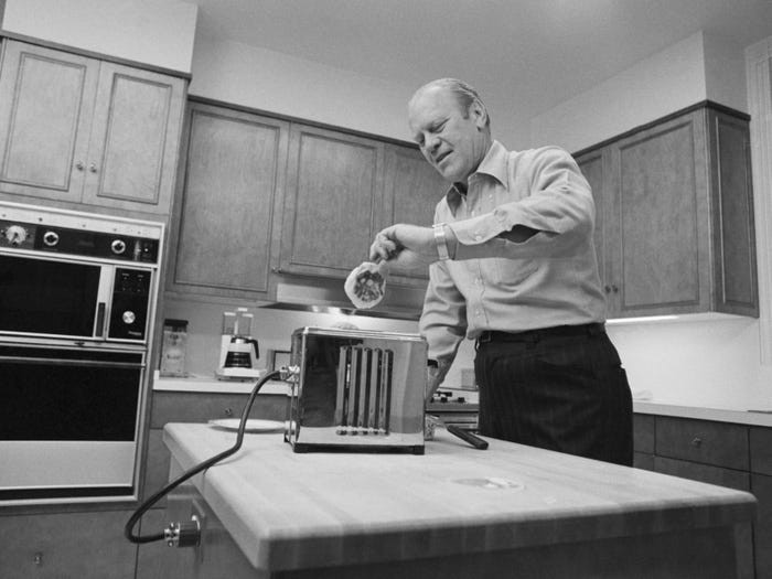 Tổng thống Mỹ sẽ tự trả các hóa đơn mua thực phẩm và gia vị của gia đình mình.