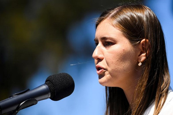 Cụ thể, Brittany Higgins tố cáo một đồng nghiệp, làm việc tại văn phòng Bộ trưởng Quốc phòng Lynda Reynolds thời điểm đó, cưỡng hiếp cô. Ảnh: Reuters.