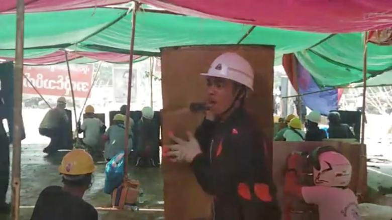 Hôm 15/3, một ngày sau khi có tới gần 40 người thiệt mạng trong các vụ đụng độ giữa người biểu tình và lực lượng an ninh ở Myanmar, Hội đồng Hành pháp Nhà nước Myanmar đã quyết định mở rộng lệnh thiết quân luật tại thành phố lớn nhất Yangon.