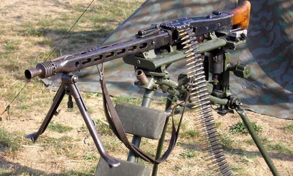 MG3 tiếp tục giữ lại ưu thế của súng máy MG42 là khả năng thay nòng cực nhanh, việc thay nòng nhanh giúp súng có thể tác chiến trong thời gian dài và vẫn đảm bảo độ chính xác.