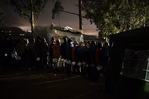 Cam canh cuoc song cua di dan “mac ket” tren quan dao Canary-Hinh-2