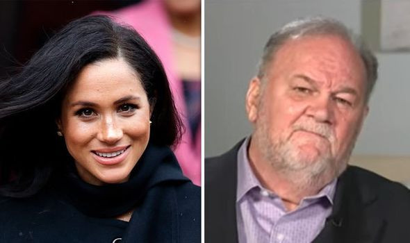 Được biết, đây không phải lần đầu tiên ông Thomas "đối đầu" với con gái mình. Ông Thomas Markle đã không xuất hiện trong lễ cưới của con gái hồi tháng 5/2018. Kể từ đó, mối quan hệ của hai cha con Công nương Meghan bị rạn nứt nhiều hơn. Ảnh: DE.