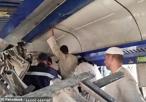 Nguồn tin cho biết, ít nhất 32 người đã thiệt mạng và hơn 90 người bị thương trong vụ tai nạn tàu hỏa nghiêm trọng vừa qua.