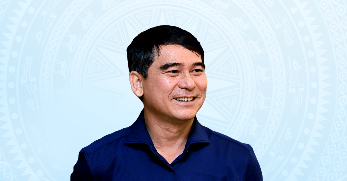 Ông là Ủy viên Ban Chấp hành Trung ương Đảng khóa XIII; đại biểu Quốc hội khóa XV. 