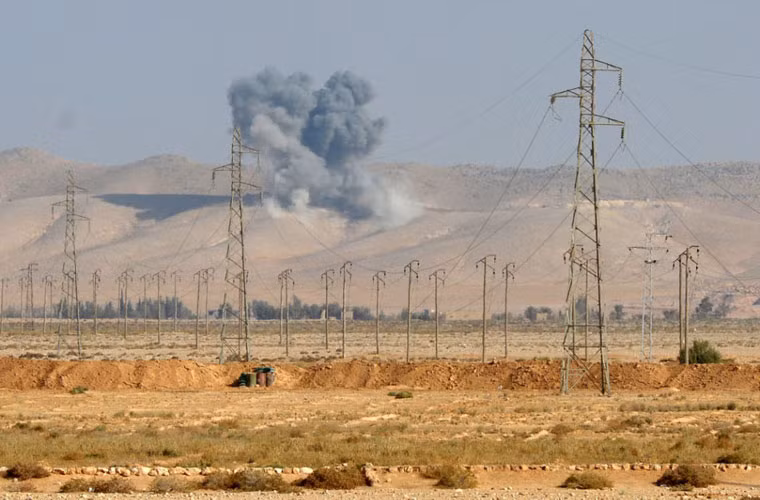 Phiến quân IS vẫn thường có nhiều cuộc tấn công vào bên trong căn cứ…