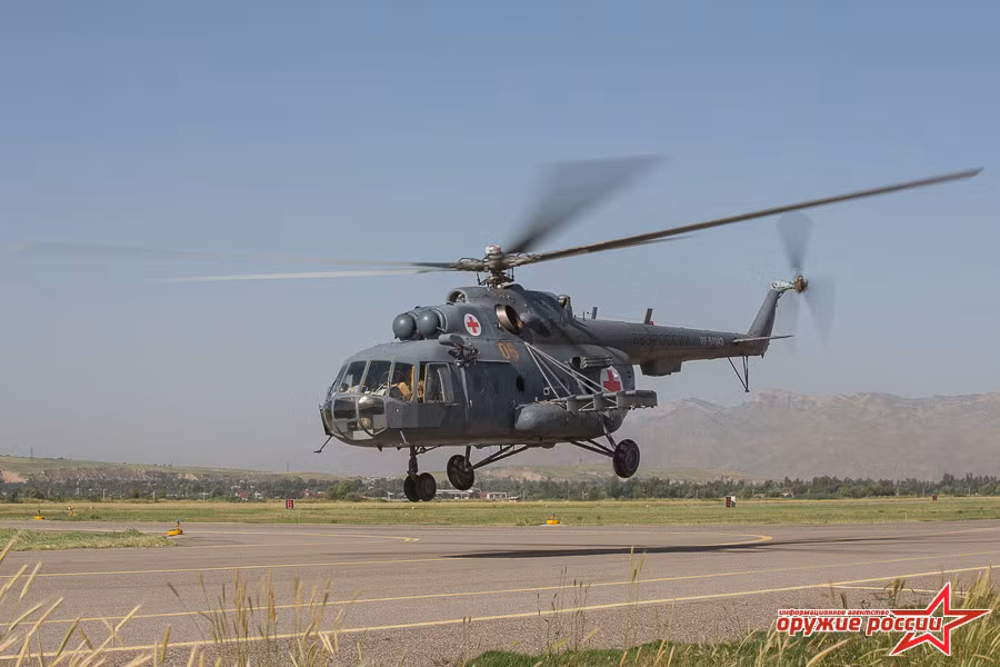 Trực thăng vận tải đa năng Mi-8 làm nhiệm vụ bay cứu thương. Nguồn ảnh: Arms-Expo