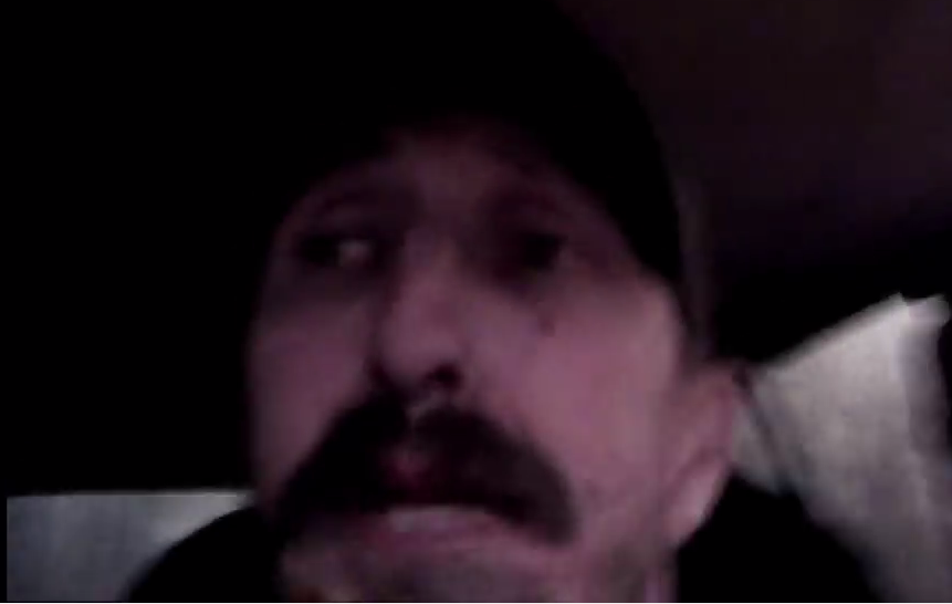 “Bạn của tôi đã chết. Ông ấy vốn bị tàn tật. Đó là một cái chết khủng khiếp. Tôi cảm thấy mình thật may mắn khi còn sống”, ông nói.