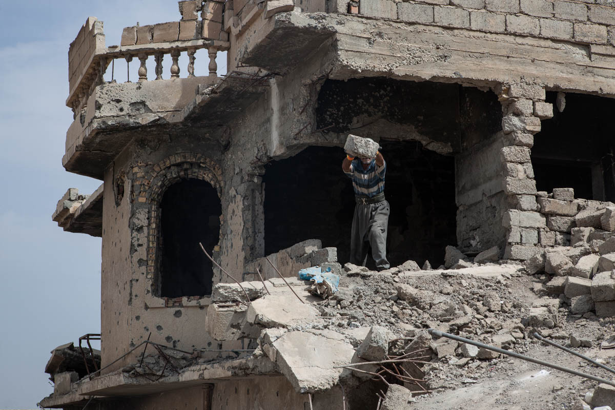 Trong những tháng tới, Chương trình Phát triển Liên Hợp Quốc (UNDP) có kế hoạch sửa sang tổng cộng 10 nghìn ngôi nhà ở Mosul. Tuy nhiên, kế hoạch này áp dụng cho những ngôi nhà bị hư hại không quá 60%.