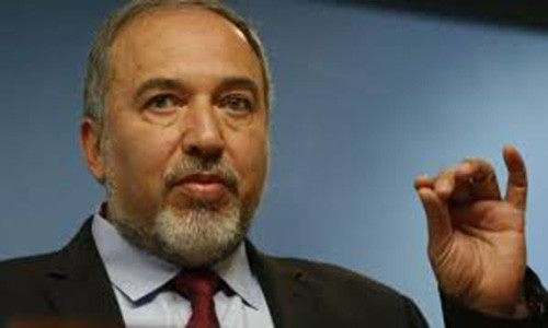 Bo truong Quoc phong Israel vua tu chuc giua cang thang la ai?-Hinh-11