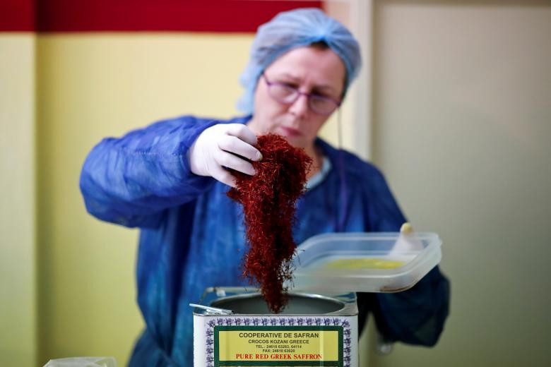 Nhuy hoa nghe tay: “Vang do” cho nen kinh te Hy Lap-Hinh-11