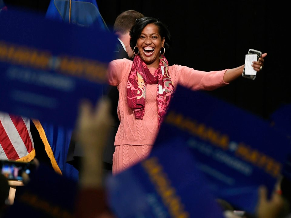 Nhung nguoi phu nu viet nen lich su bau cu Quoc hoi My 2018