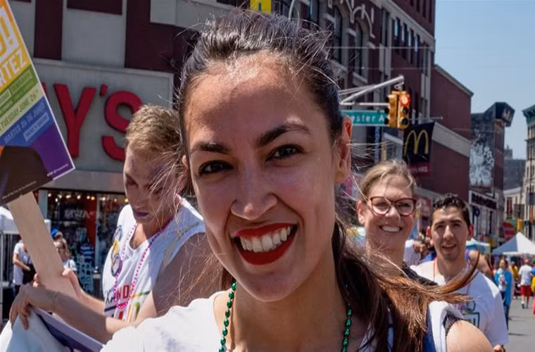 Nguong mo tai nang nu nghi si tre nhat lich su nuoc My-Hinh-11