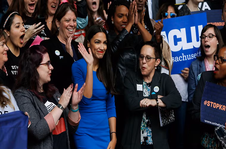 Nguong mo tai nang nu nghi si tre nhat lich su nuoc My-Hinh-2