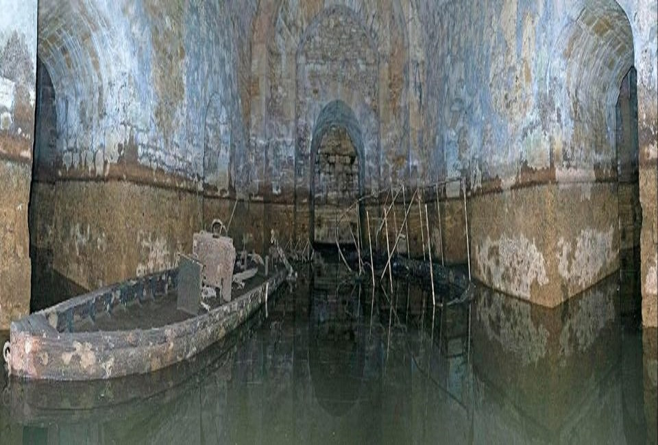 Kinh ngac “me cung” duoi lau dai Anh lo dien sau 250 nam-Hinh-10