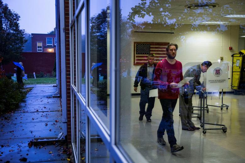 Toan canh cu tri My di bo phieu bau cu giua nhiem ky-Hinh-2