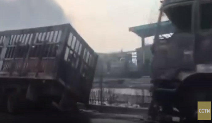 Nhân viên nhà máy Shenghua cho biết, hoạt động tại nhà máy đã tạm ngừng vì lý do an toàn. Ảnh: CGTN.