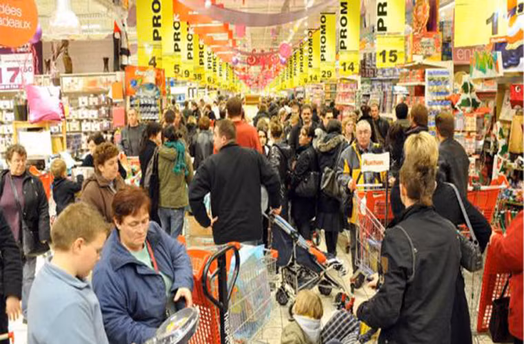 Thứ Sáu Đen là ngày làm việc bận rộn nhất trong năm đối với những người thợ sửa ống nước. Ảnh: WordPress.com.