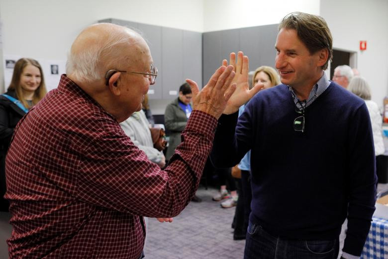 “Nong ham hap” nhung ngay cuoi truoc bau cu giua ky tai My-Hinh-14