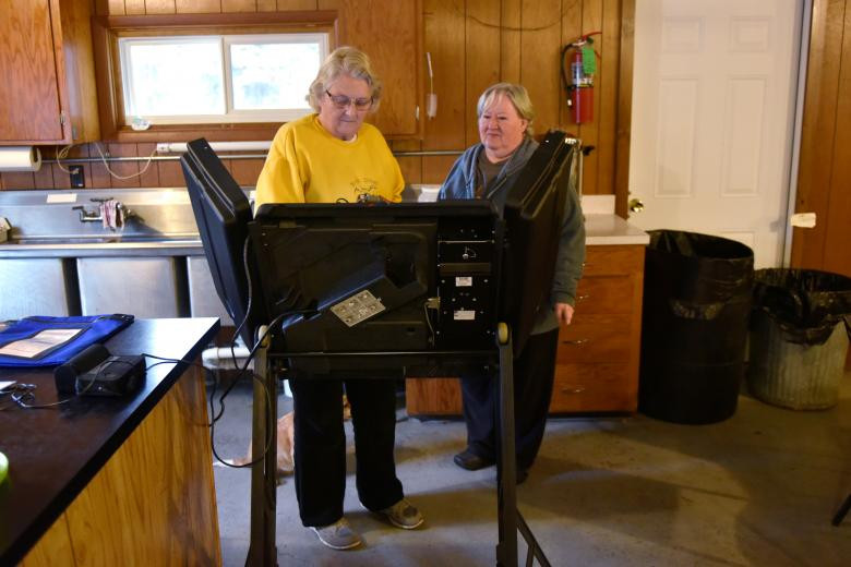 Kinh ngac nhung diem bo phieu ky la nhat nuoc My-Hinh-7