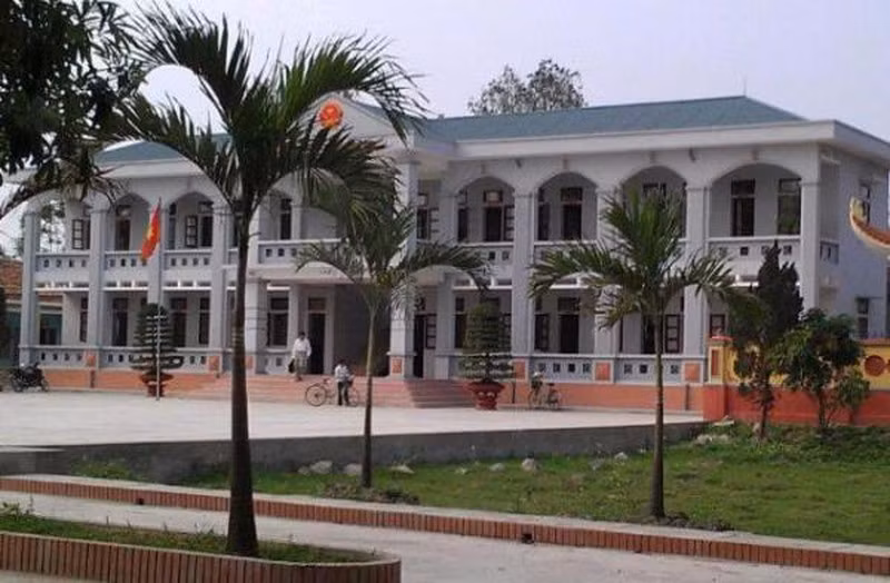 Hiện UBND xã Thiệu Công vẫn chưa thu hồi được số tiền sai phạm mà các cán bộ xã giai đoạn từ năm 1997 - 2006 gây ra, trong khi đó phần lớn số cán bộ này đã nghỉ hưu. Do vậy, vụ việc đòi nợ 3,1 tỷ đồng của UBND huyện Thiệu Hóa đang đi vào ngõ cụt. Vì vậy, huyện Thiệu Hóa cho biết sẽ kiện xã Thiệu Công ra tòa để đòi tiền.