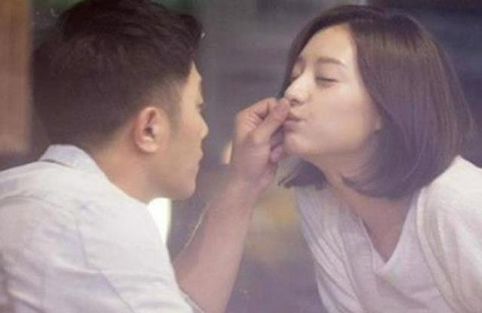 7 bieu hien cua mot nguoi dan ong yeu vo that long-Hinh-4