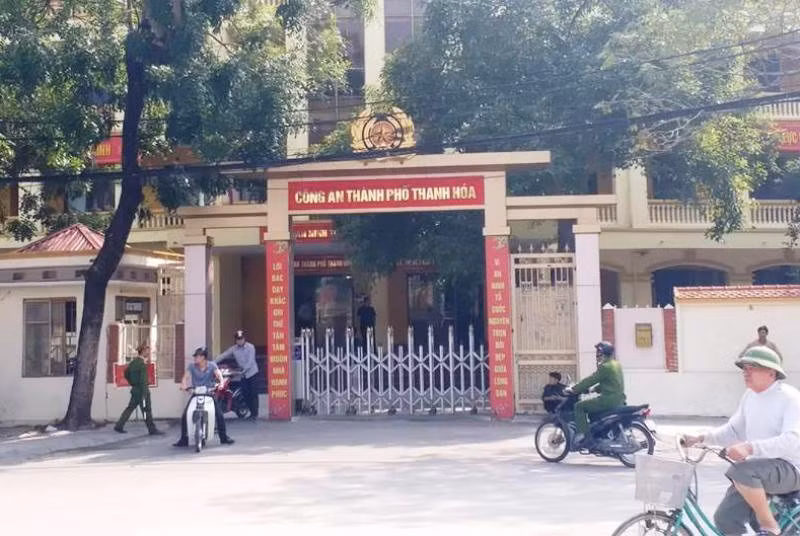 Sau khi nhận tiền, Nguyễn Chí Phương đã chỉ đạo cán bộ cấp dưới hướng dẫn Đỗ Đức Hiếu làm thủ tục xin xuất ngũ, đồng thời trao đổi với lãnh đạo VKSND TP Thanh Hóa không xử lý hình sự và báo cáo lãnh đạo Công an tỉnh Thanh Hóa xin xử lý nội bộ. Tuy nhiên, đề xuất trên của Nguyễn Chí Phương đã không được các cơ quan trên chấp nhận.