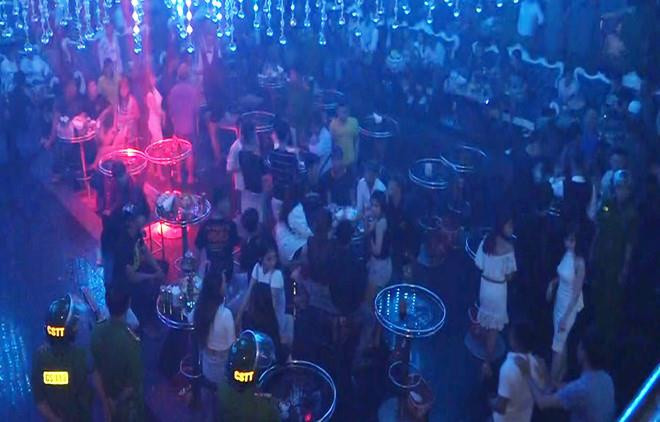 Lãnh đạo Công an tỉnh Cà Mau cho biết, xử lý nghiêm, đúng theo quy định của pháp luật nhằm làm trong sạch đội ngũ, ngăn ngừa cán bộ, chiến sĩ vi phạm.