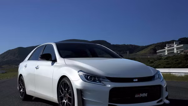 Mark X, Harrier và Prius sửa soạn cho Tokyo Auto Salon 2015 ảnh 3