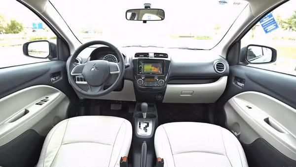 Mitsubishi Attrage: Hấp dẫn từ bên trong ảnh 7