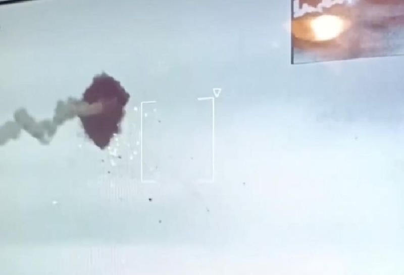 Các đoạn video trên mạng cho thấy cảnh các máy bay không người lái tấn công của VSU bị tiêu diệt bởi các máy bay không người lái FPV với hệ thống tự động khóa mục tiêu của Nga. Chỉ trong một ngày, 3 đơn vị “quái vật” đã bị phá hủy. Ảnh minh họa.