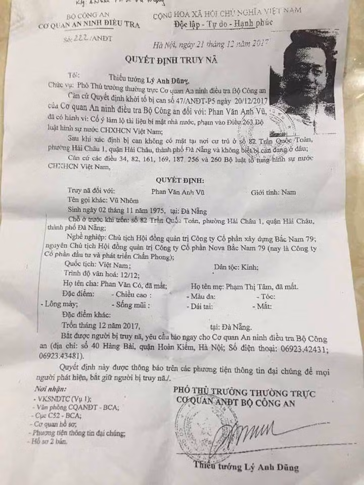 Quyết định truy nã đối với ông Phan Văn Anh Vũ của cơ quan An ninh Điều tra (Bộ Công an). (Ảnh: N.T)