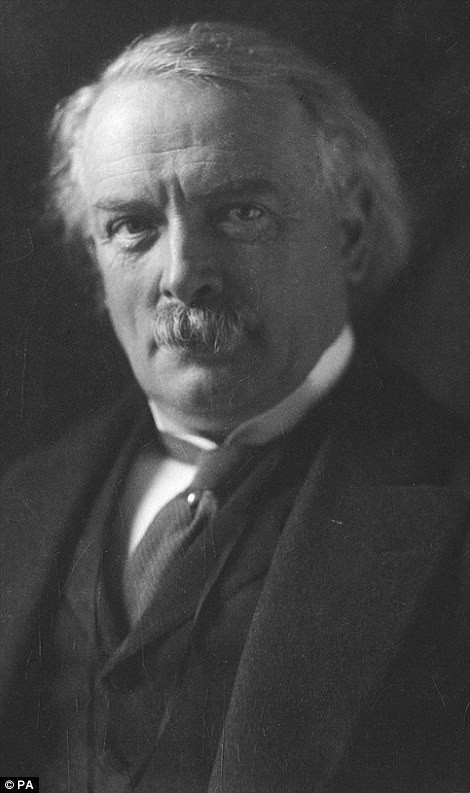 Bà Olive Edis còn có cơ hội chụp ảnh cựu Thủ tướng David Lloyd George.