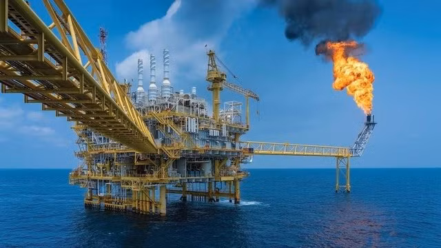 Chung khoan ngay 7/8: PVD va IDC nam giu, BMP trung lap