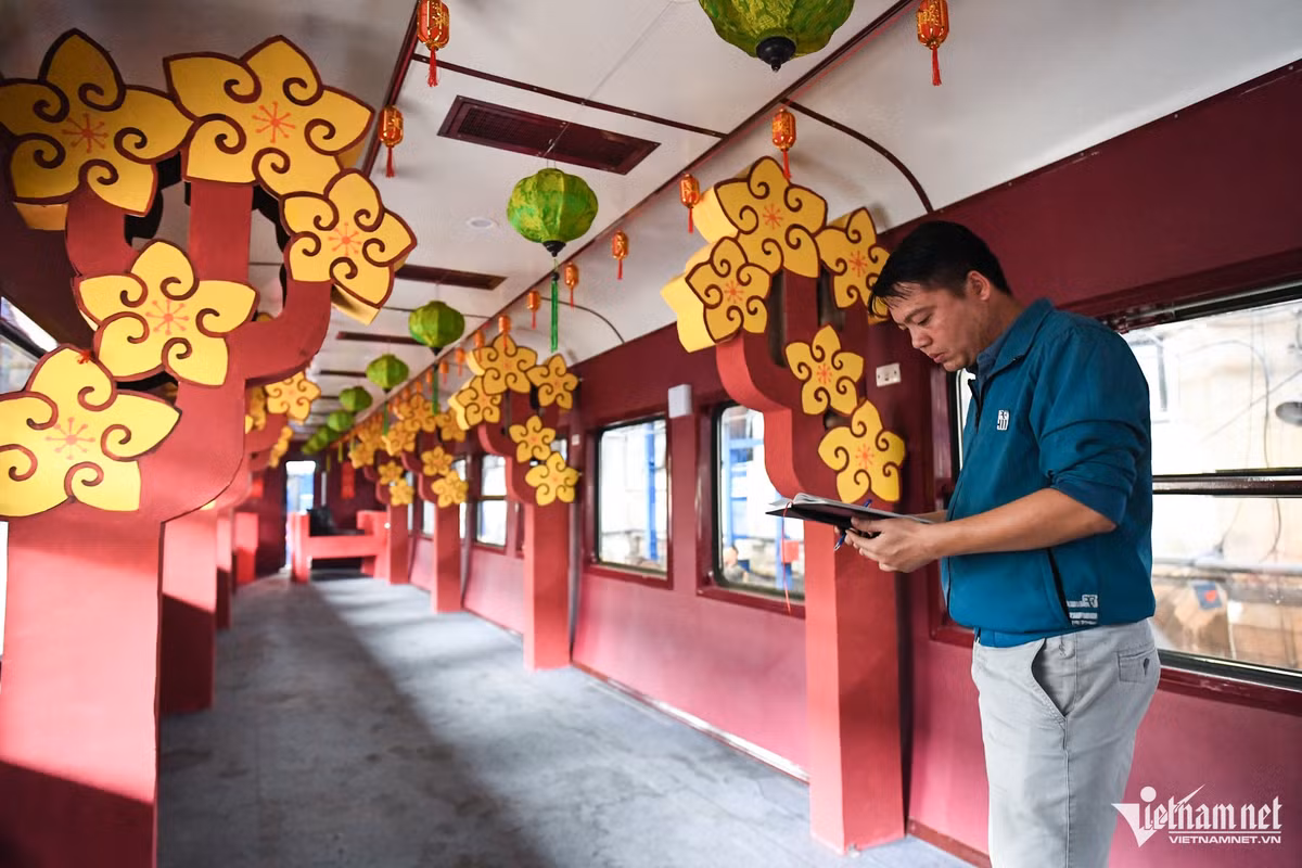 Đây là không chỉ là một không gian để nghỉ ngơi, mà còn là điểm check-in lý tưởng. Du khách có thể chụp ảnh và tham gia vào các hoạt động thú vị khi tàu chuyển bánh. 