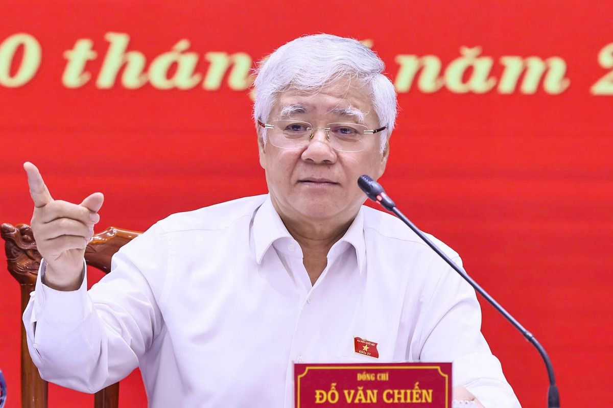 Chủ tịch Đỗ Văn Chiến: 6 nhiệm vụ trọng tâm, 3 đột phá trong nhiệm kỳ mới - Hình 5 Chu tich Do Van Chien: 6 nhiem vu trong tam, 3 dot pha trong nhiem ky moi-Hinh-5