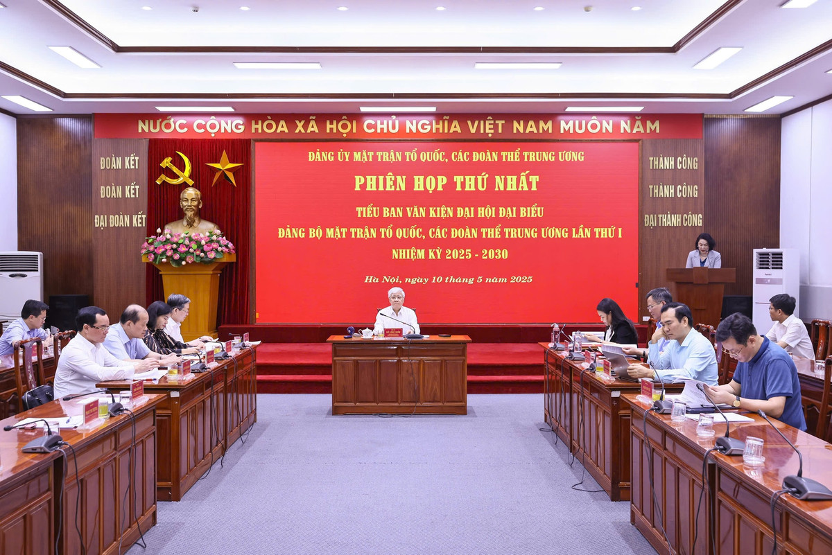 Chủ tịch Đỗ Văn Chiến: 6 nhiệm vụ trọng tâm, 3 đột phá trong nhiệm kỳ mới - Hình 2 Chu tich Do Van Chien: 6 nhiem vu trong tam, 3 dot pha trong nhiem ky moi-Hinh-2