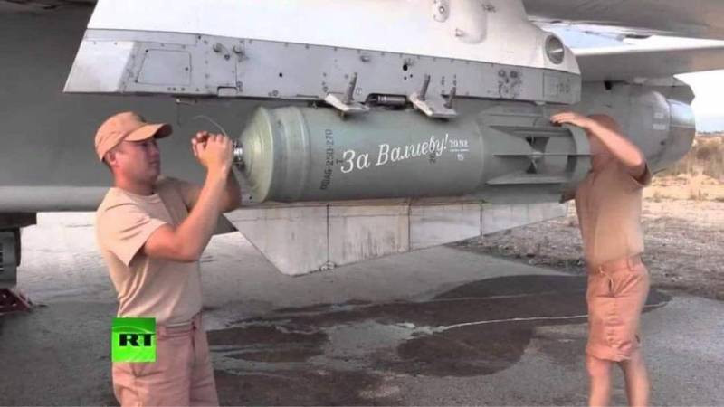 Nhiều thông tin tiếp tục được cập nhật về diễn biến của chiến dịch quân sự đặc biệt tại Donbass, chiến dịch được bắt đầu ngay sau mệnh lệnh của Tổng tư lệnh tối cao các Lực lượng vũ trang Liên Bang Nga Vladimir Putin.