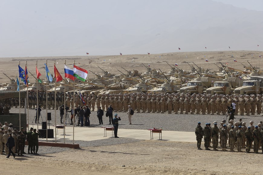 CSTO với vai trò nòng cốt là Nga đang ngày càng khẳng định được vị thế của mình trước NATO. Tuy nhiên để phát huy hơn nữa sức mạnh của khối, tổ chức này cần phải có sự hợp tác chặt chẽ và trách nhiệm hơn nữa từ các thành viên, đồng thời phải mở rộng thêm những thành viên có tiềm lực quân sự trong khu vực.