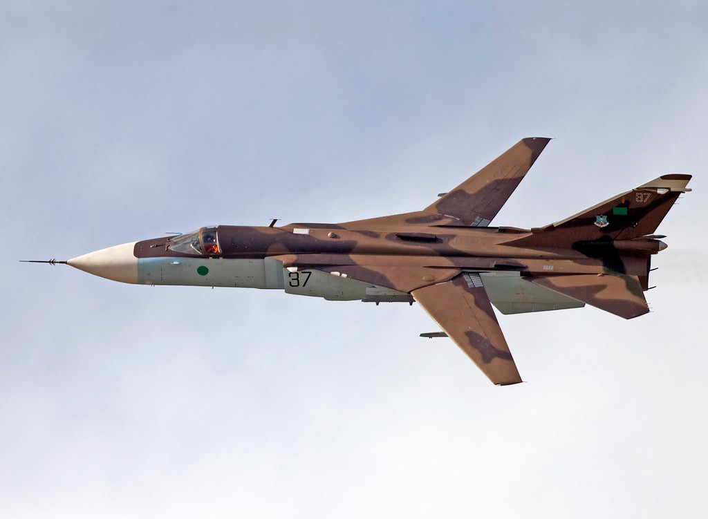 Các máy bay chiến đấu tấn công Su-24 của Syria đóng một vai trò quan trọng trong kế hoạch của nước này, nhằm phát triển một lực lượng răn đe đảm bảo chủ quyền của đất nước mà không cần sự hỗ trợ từ Liên Xô, cũng như trong bối cảnh khả năng trên bộ và trên không của quân đội nước này đang bị suy giảm.