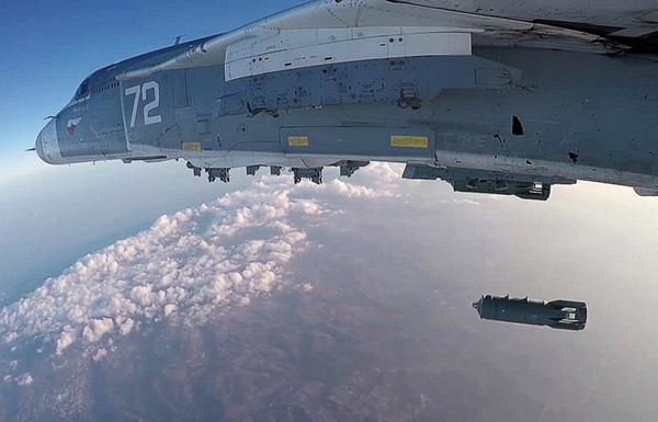 Khi đối mặt với các mối đe dọa của Anh, Pháp, Thổ Nhĩ Kỳ và Mỹ tấn công đất nước, Không quân Syria đã điều máy bay Su-24 qua Biển Địa Trung Hải để ngăn chặn. Su-24 cũng được sử dụng để thăm dò rộng rãi hệ thống phòng thủ của Thổ Nhĩ Kỳ trong năm đó.