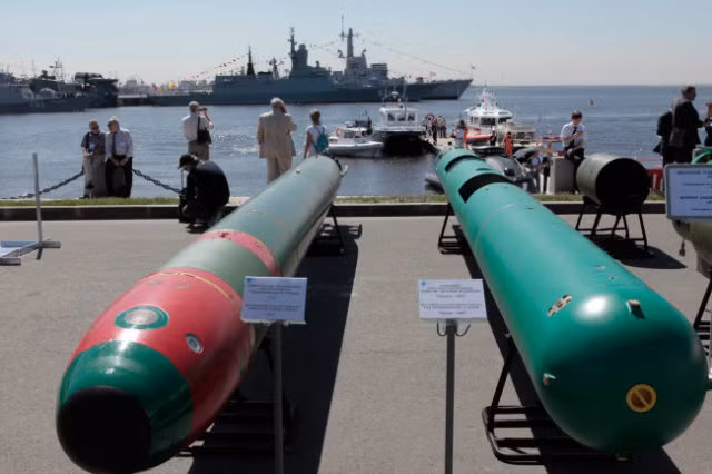 Mặc dù trong Thế chiến 2, tàu ngầm Nhật Bản cũng được trang bị một trong những loại ngư lôi tốt và nguy hiểm nhất thế giới lúc đó là Shiki 95 (Type 95), tuy nhiên thành tích mà họ đạt được cũng rất hiếm hoi.